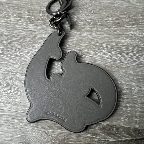 Rare Coach Shark Tattoo Hangtag KeyChain Keyfob - Picture 3 of 4